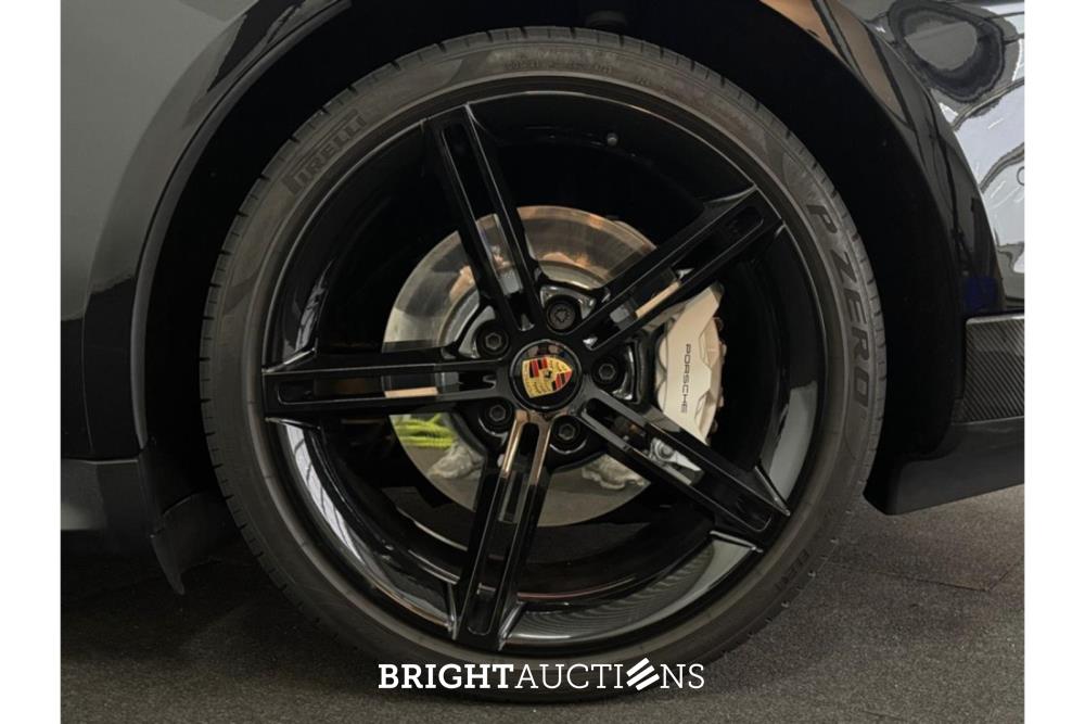 Porsche Taycan GTS 93 kWh 517pk 2023 (Origineel-NL), S-120-KG