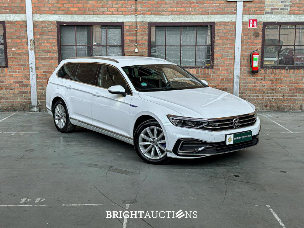 Volkswagen Passat Variant 1.4 TSI PHEV GTE Business 156pk 2021 (Origineel-NL+1e eigenaar), K-814-XG