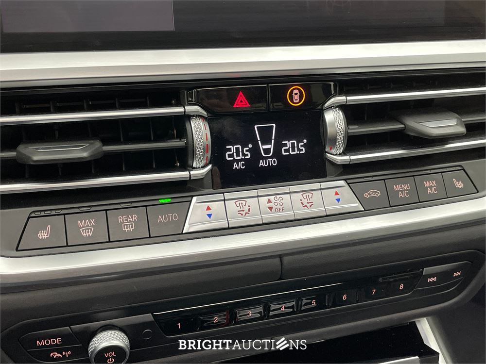BMW 330e 3-serie eDrive Edition 296pk 2020 (Origineel-NL) 3-Serie, J-751-TG