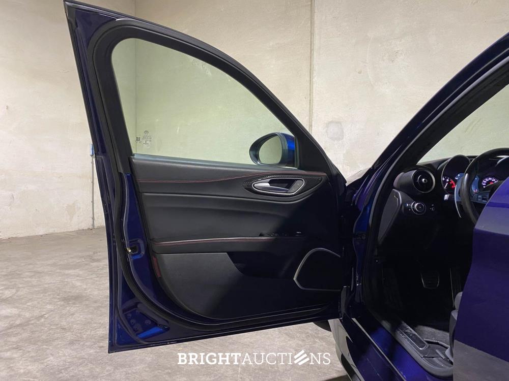 Alfa Romeo Giulia 2.9 V6 Quadrifoglio 510pk 2016, HDV-68-V