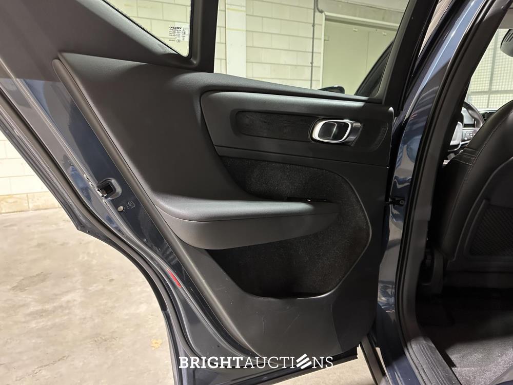 Volvo XC40 1.5 T2 129pk 2021 
