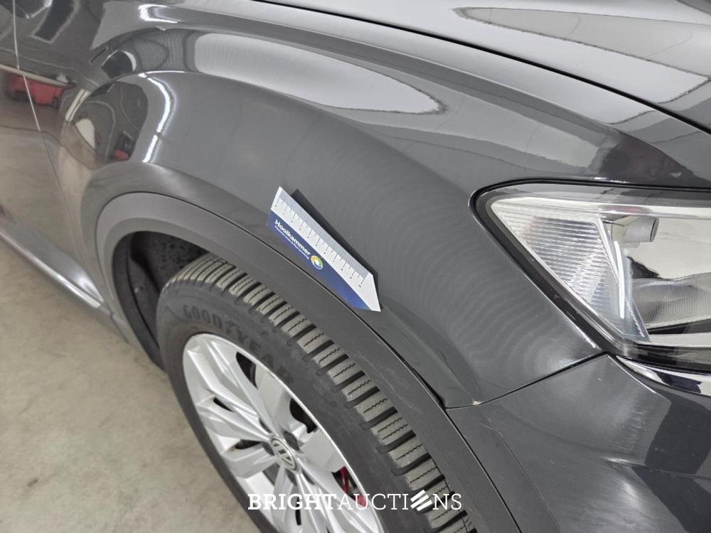 Volkswagen T-Roc Sport 1.5 TSI 150pk 2019, T-667-TX