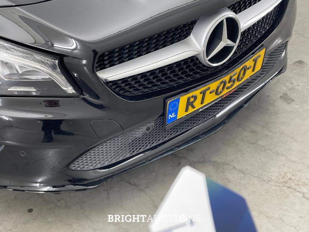 Mercedes-Benz CLA 180 Business Solution AMG 122pk 2017 CLA-Klasse, RT-050-T