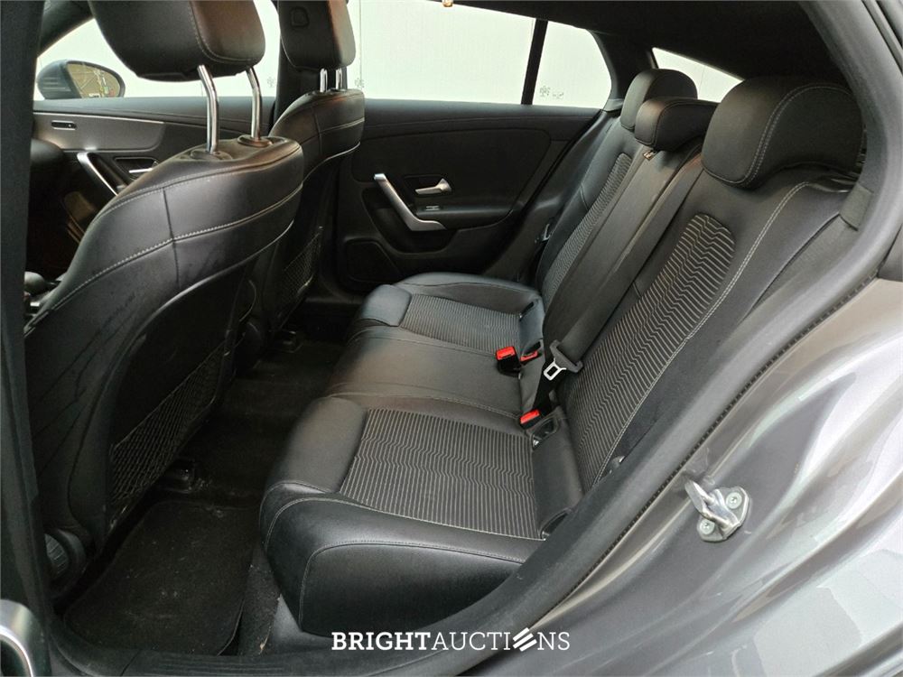 Mercedes-Benz CLA220 Shooting Brake Advantage 191pk 2021 (Origineel-NL) CLA-Klasse, K-983-BP