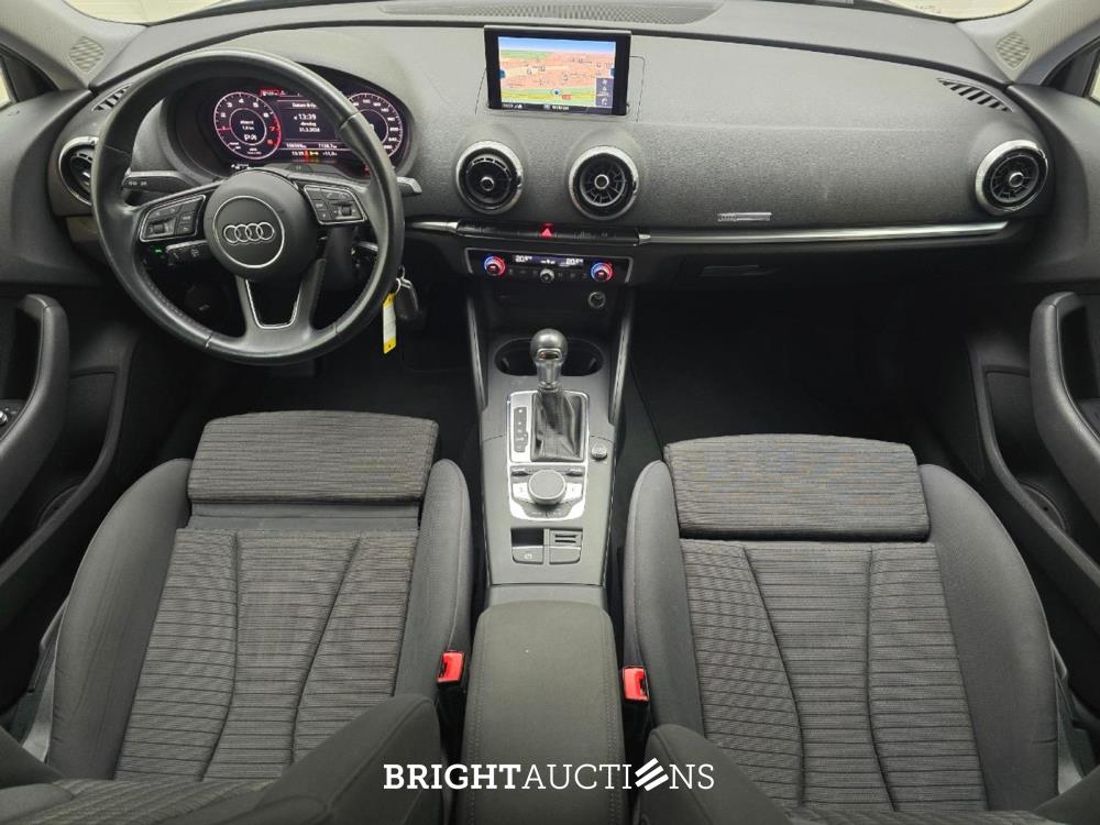 Audi A3 Sportback 30 Sport S Line Edition TFSI 116pk 2019 (Origineel-NL), ZV-837-X