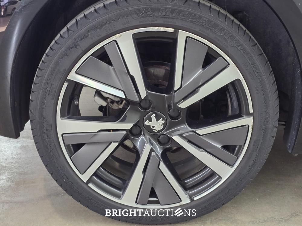 Peugeot 208 GT-Line 1.2 PureTech 102pk 2020 (Origineel-NL), H-864-HK