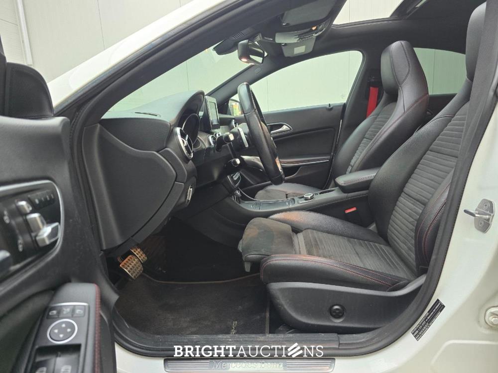 Mercedes-Benz CLA 200 Ambition 156pk 2018 CLA-Klasse, T-118-SL
