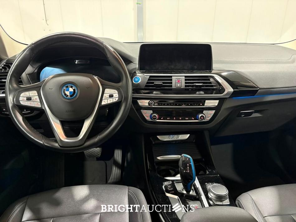 BMW iX3 Executive 80 kWh 286pk 2021 (Origineel-NL), L-550-KG