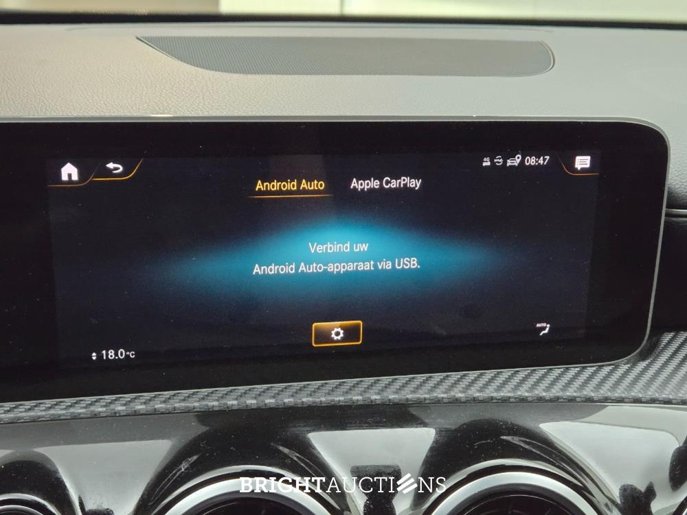 Mercedes-Benz A200 Business Solution Plus Upgrade 163pk 2018 (Origineel-NL) A-klasse, TX-098-J