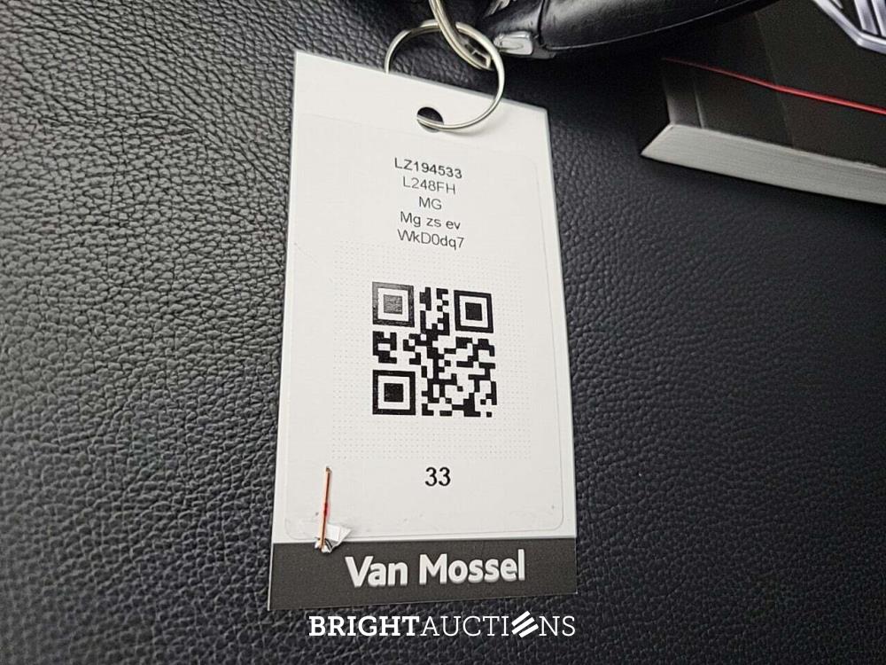 MG Zs Ev Luxury 45 kWh 143pk 2021 (Origineel-NL), L-248-FH