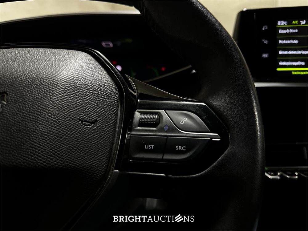 Peugeot 2008 1.5 BlueHDi Blue Lease Allure 110pk 2021, T-694-HK