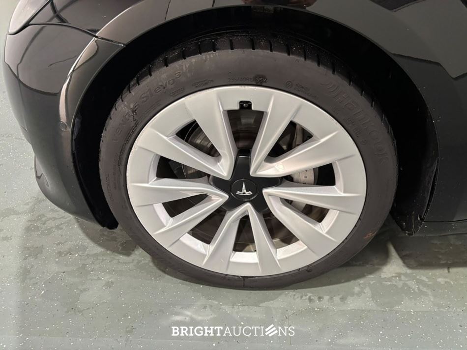 Tesla Model 3 Standard RWD Plus 60 kWh 238pk 2021 (Origineel-NL), L-975-NB