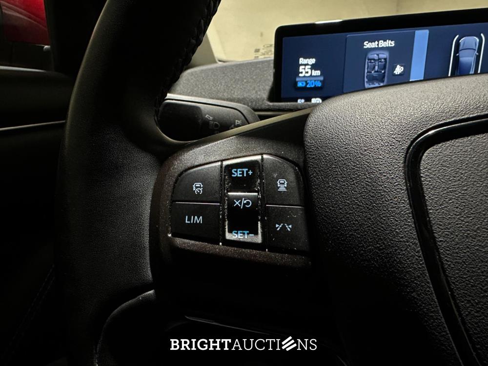 Ford Mustang Mach-E RWD 75 kWh 269hp 2021 (Original-NL + 1. Besitzer), N-301-NV