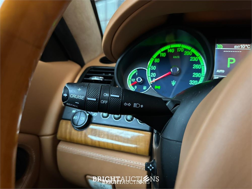 Maserati Quattroporte 4.2 V8 Executive GT 401pk 2007 Youngtimer