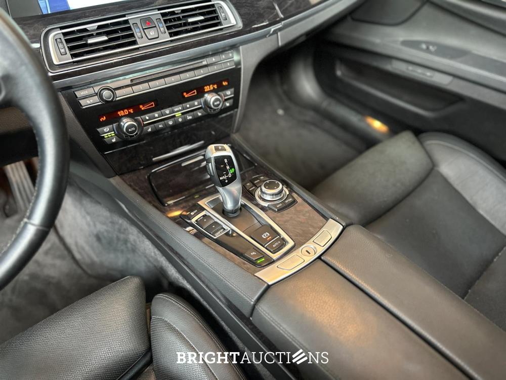 BMW ActiveHybrid7 / F04 7-serie 4.4 V8 465pk 2011 -Youngtimer- 82.000km