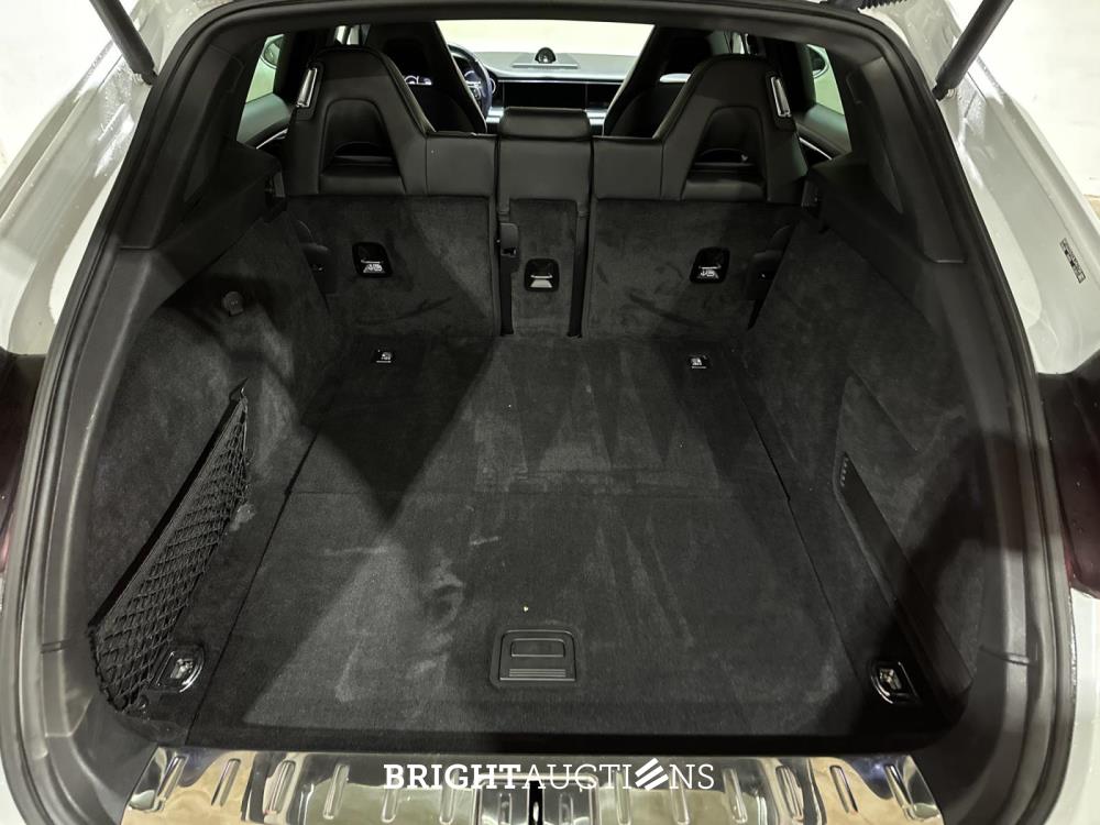 Porsche Panamera Sport Turismo  4 E-Hybrid 2.9 V6 462pk 2018, L-703-KR