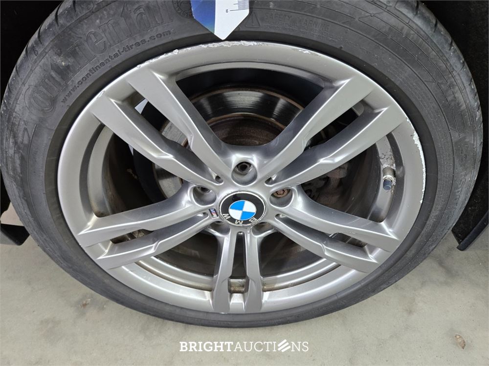 BMW 330e Centennial High Executive 272pk 2016 (Origineel-NL) 3-Serie, KX-220-P
