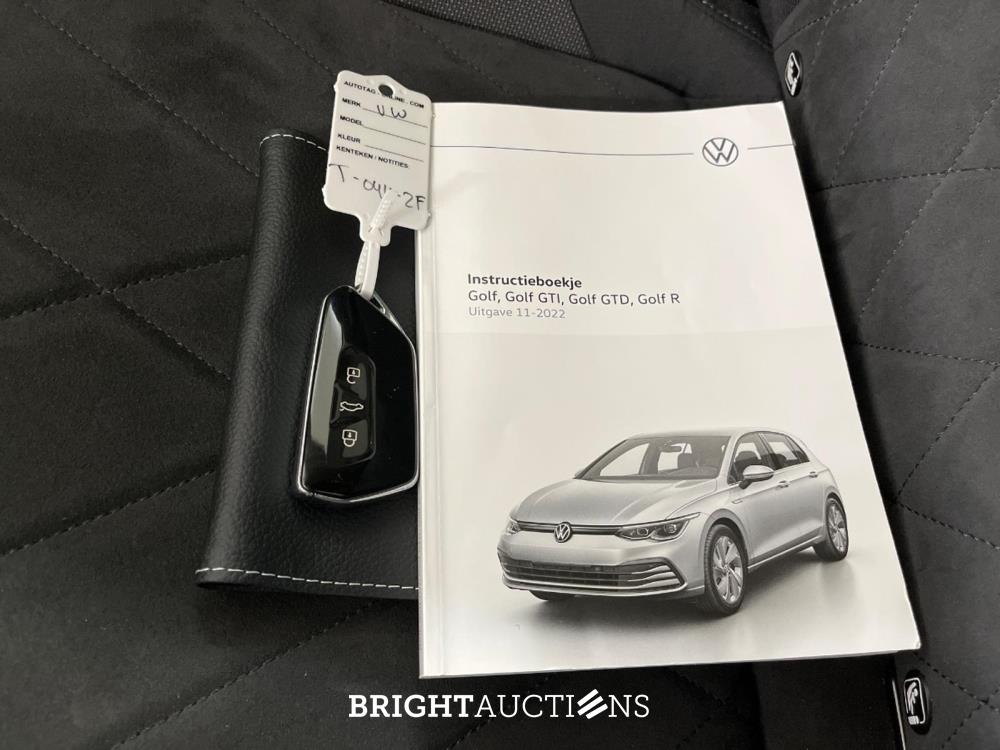 Volkswagen Golf 1.5 eTSI mhev life business 96kW -7 aut 1.5 DSG 131pk 2023 (Origineel-NL), T-044-ZF