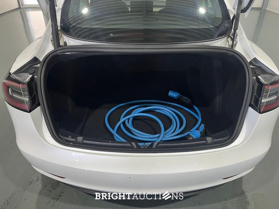 Tesla Model 3 Standard RWD Plus 60 kWh 238pk 2021 (Origineel-NL), K-915-VR