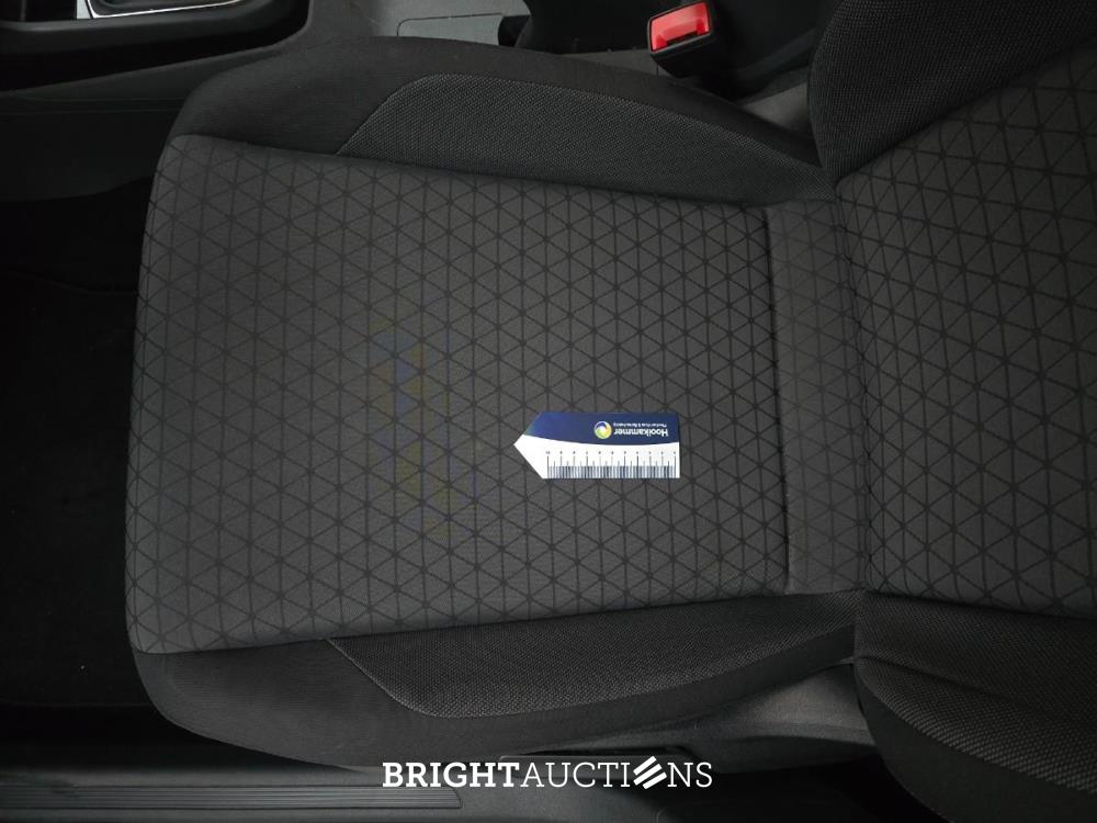 Volkswagen T-Cross 1.0 TSI Life 95 pk 2019, ZP-733-G