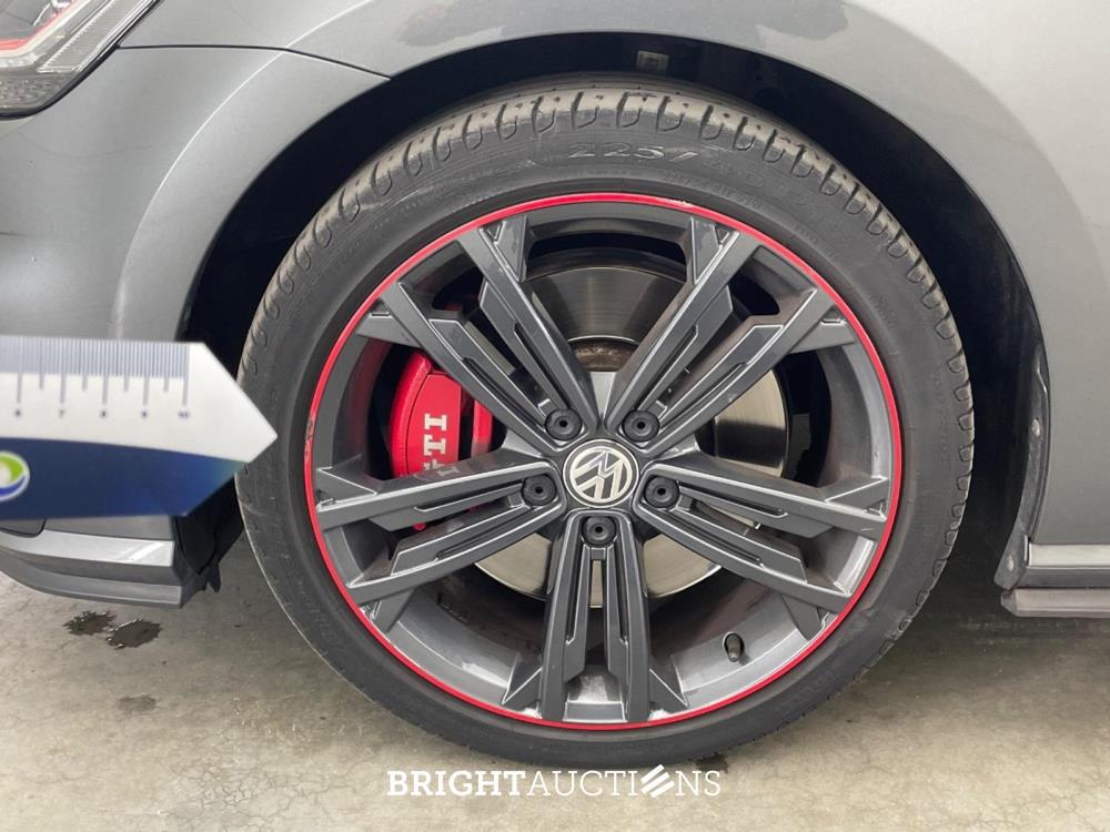 Volkswagen Golf GTI Performance 2.0 TSI 245pk 2020, R-486-FT