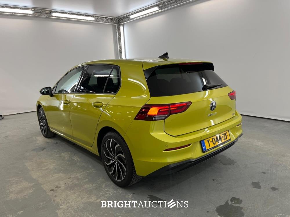 Volkswagen Golf 1.5 eTSI mhev life business 96kW -7 aut 1.5 DSG 131pk 2023 (Origineel-NL), T-044-ZF