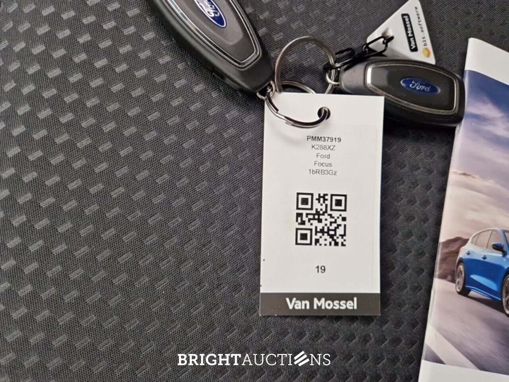 Ford Focus Wagon Ecobl. St-Line X Business 1.5 120pk 2021 (Origineel-NL), K-288-XZ