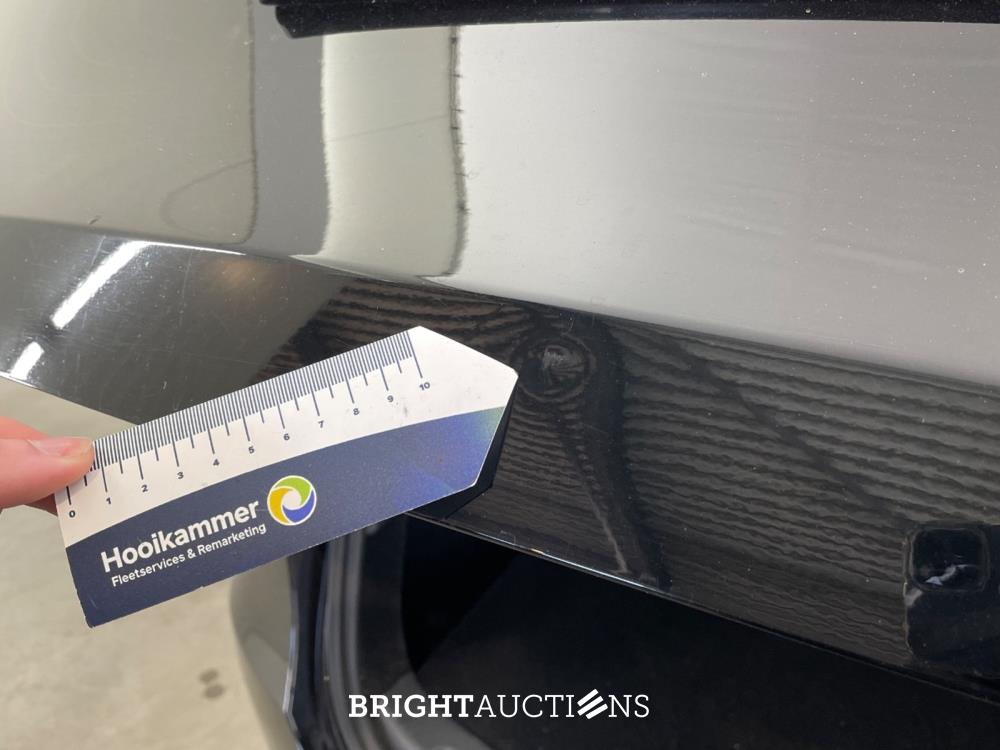 Tesla Model Y Long Range AWD 75 kWh 351pk 2021, P-271-KF