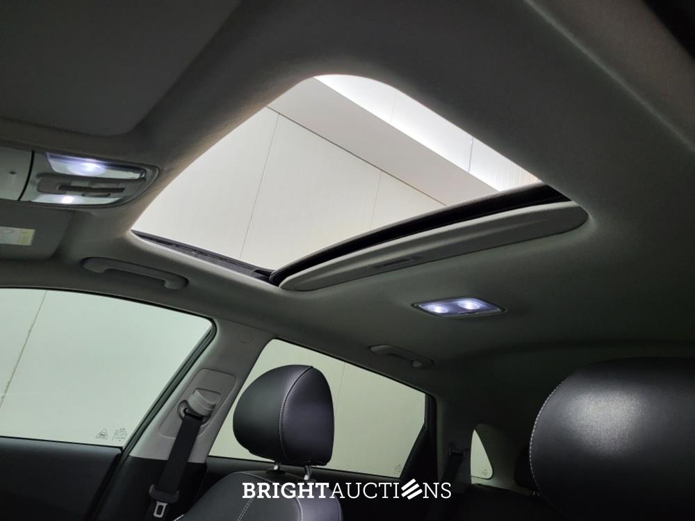 Kia Niro e- DynamicPlusLine 64 kWh 204pk 2021 (Origineel-NL), L-781-DV