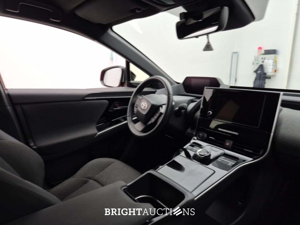Toyota Bz4x Active 71 kWh 204pk 2023 (Origineel-NL), T-444-GB