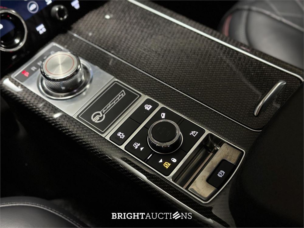 Land Rover Range Rover P565 SVAutobiography Dynamic Black 5.0 V8 566pk 2020, L-286-BT