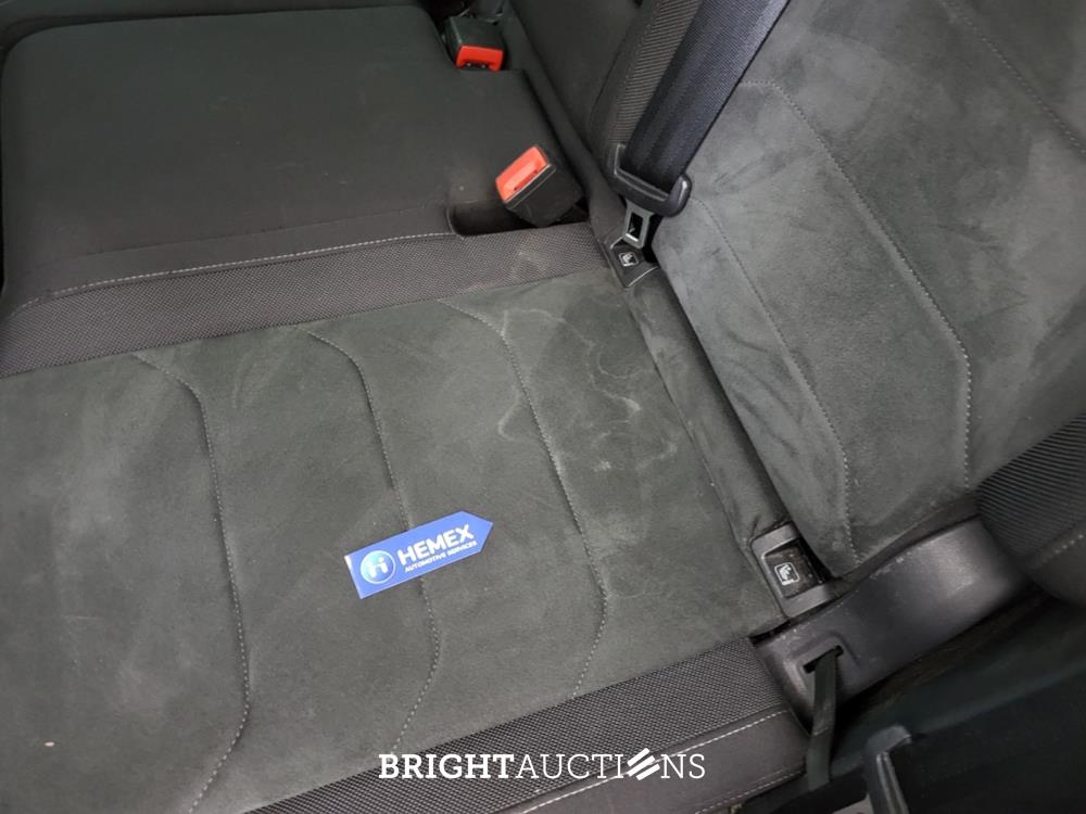 Volkswagen Tiguan Life Business 1.5 TSI 150pk 2022 (Origineel-NL), N-324-VR