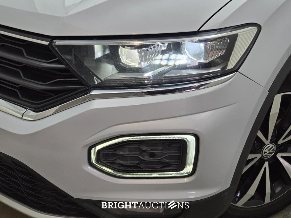 Volkswagen T-Roc Sport 1.5 TSI 150pk 2018, L-388-JZ