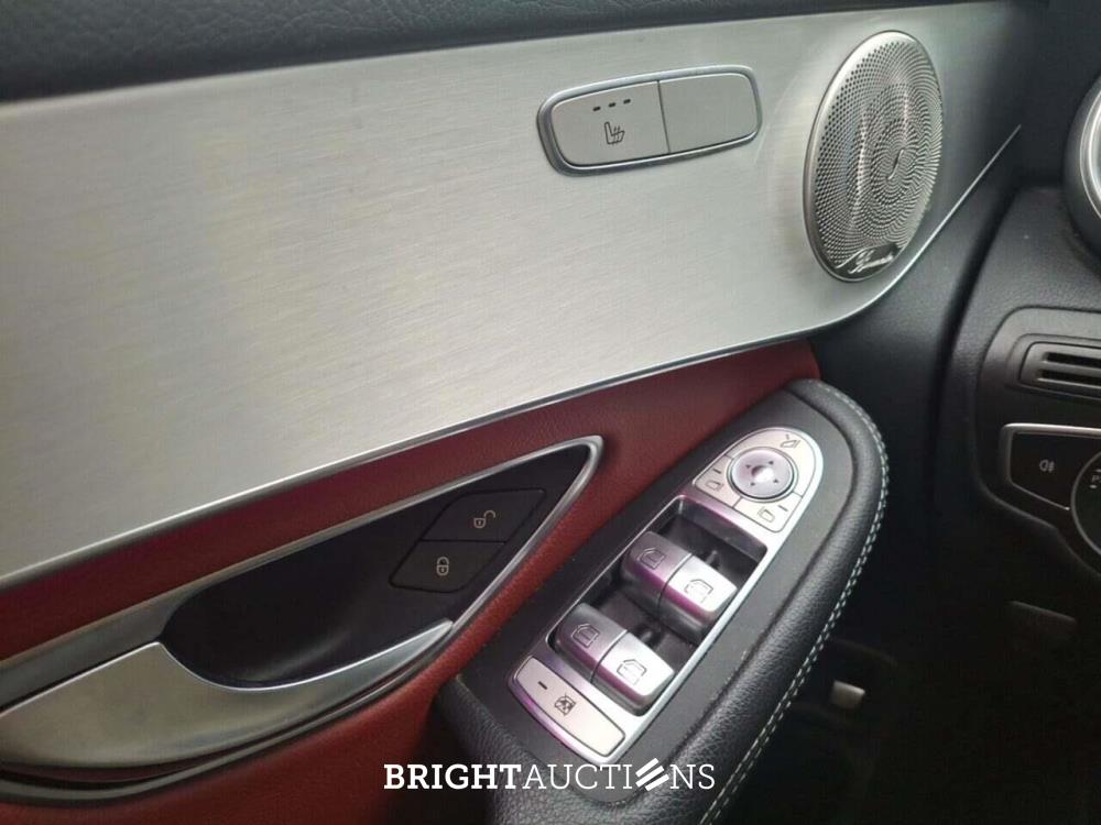 Mercedes-Benz GLC 300e Business Solution AMG 4MATIC 313pk 2021 (Origineel-NL) GLC-Klasse, K-810-XV