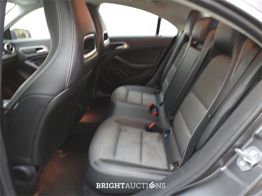Mercedes-Benz CLA180 Ambition 123pk 2019 (Origineel-NL) CLA-Klasse, ZB-803-Z
