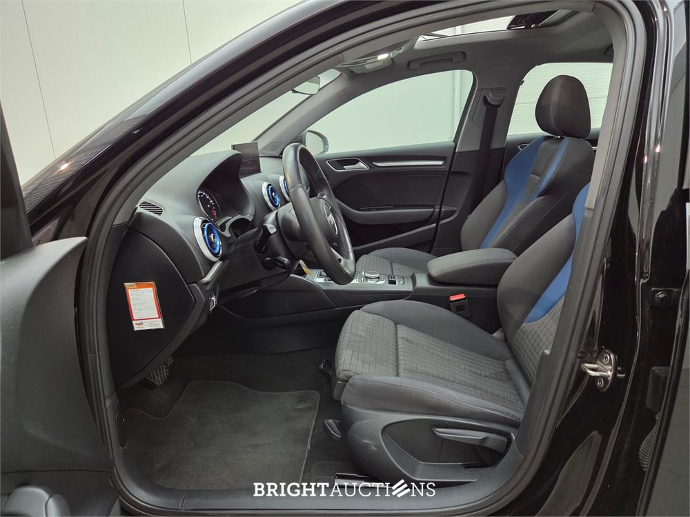 Audi A3 Limousine 30 Sport Lease Edition TFSI 116pk 2019 (Origineel-NL), ZG-933-F