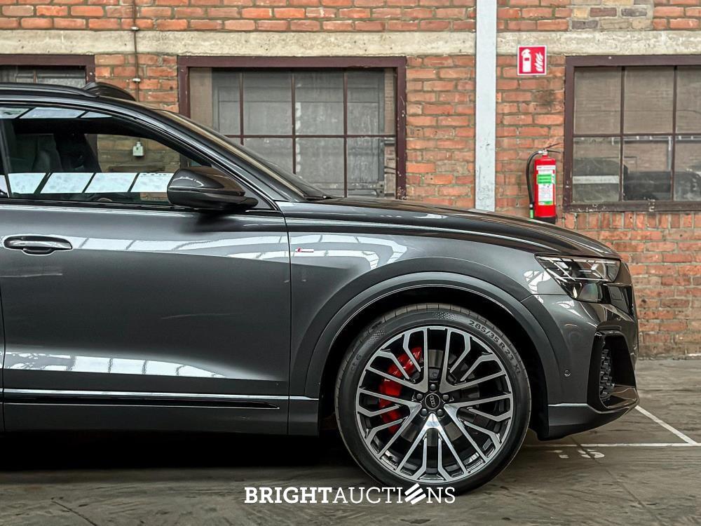 Audi Q8 55 TFSIe Quattro 3.0 V6 S-Line -NIEUW- 394PK 2025 Plug-In Hybrid (Fabrieksgarantie)