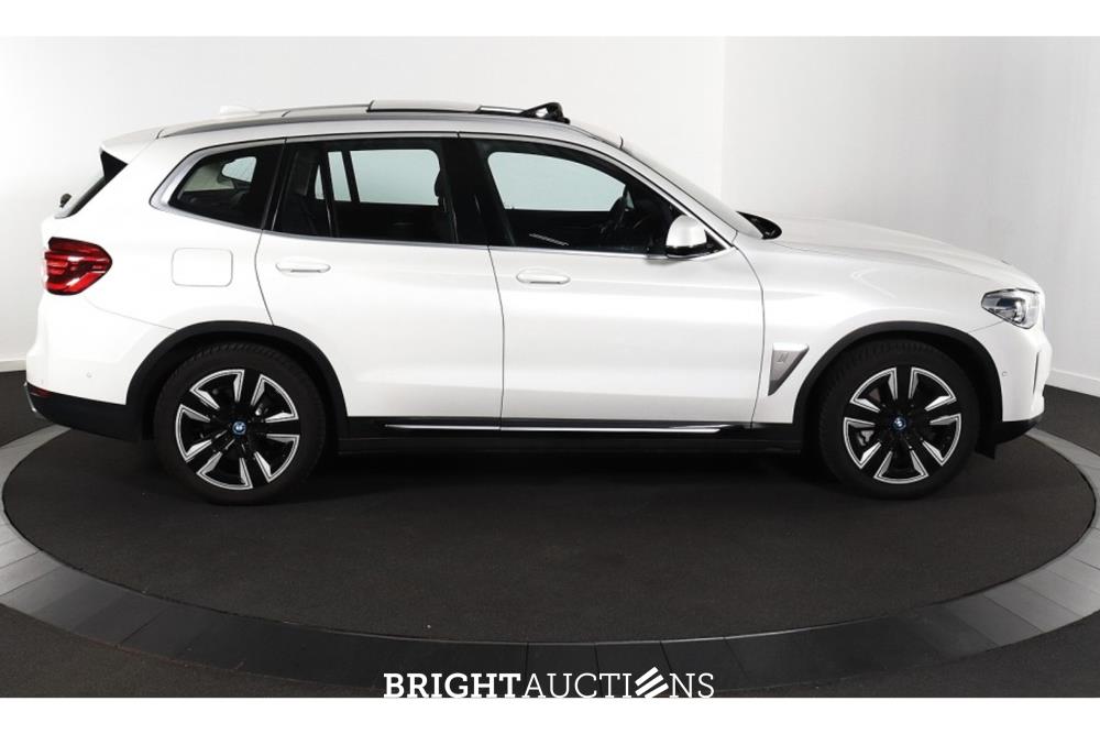 BMW iX3 Executive 80 kWh 286pk 2021 (Origineel-NL), L-873-ZT