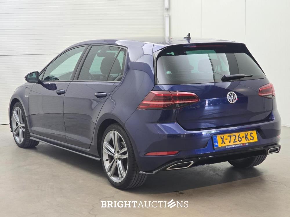 Volkswagen Golf Highline Business R 1.5 TSI 150pk 2018, X-726-KS