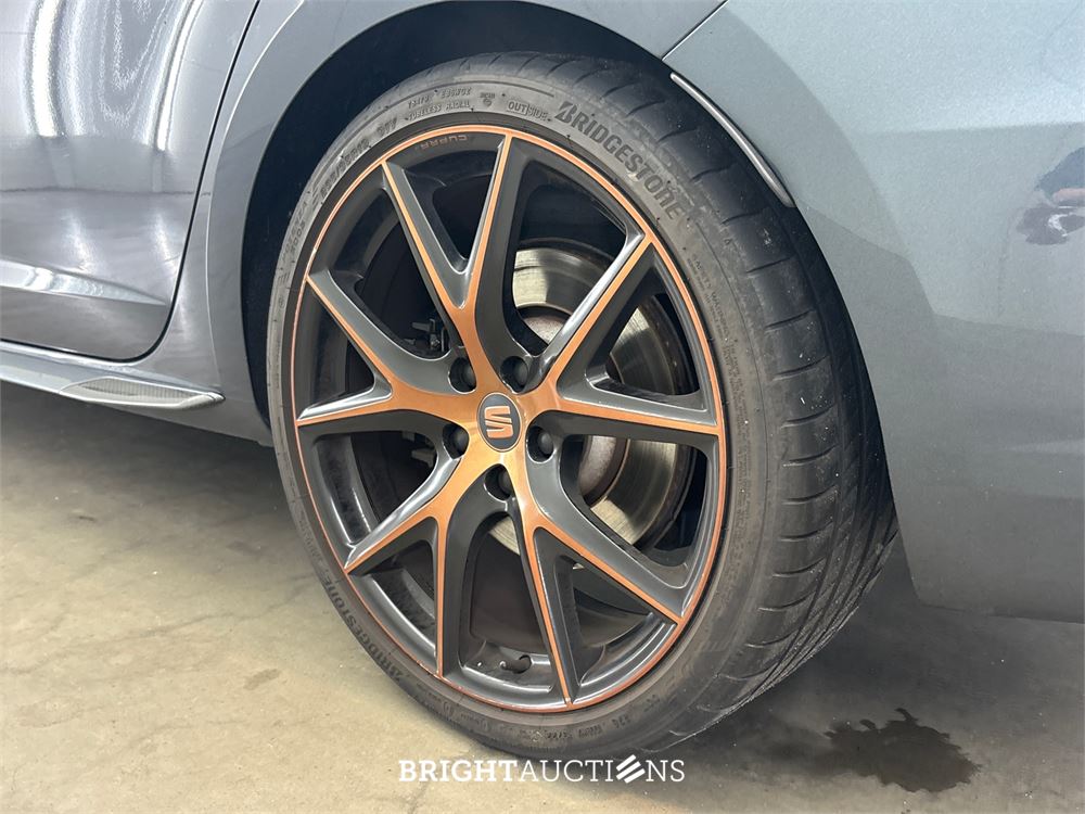 SEAT Leon ST 4DRIVE CUPRA Ultimate Edition 2.0 TSI 301pk 2020, X-831-JL