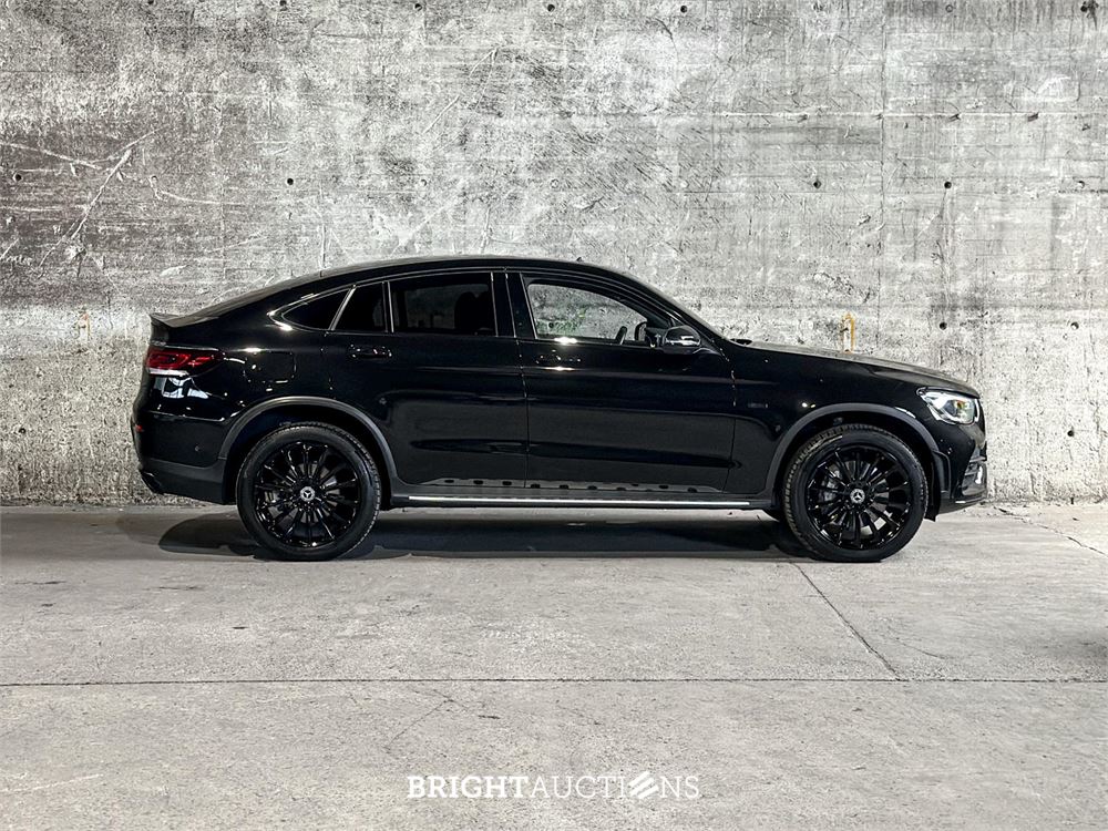 Mercedes-Benz GLC300e 4M Business Solution AMG GLC-klasse Coupé 320pk 2021, S-063-GD 