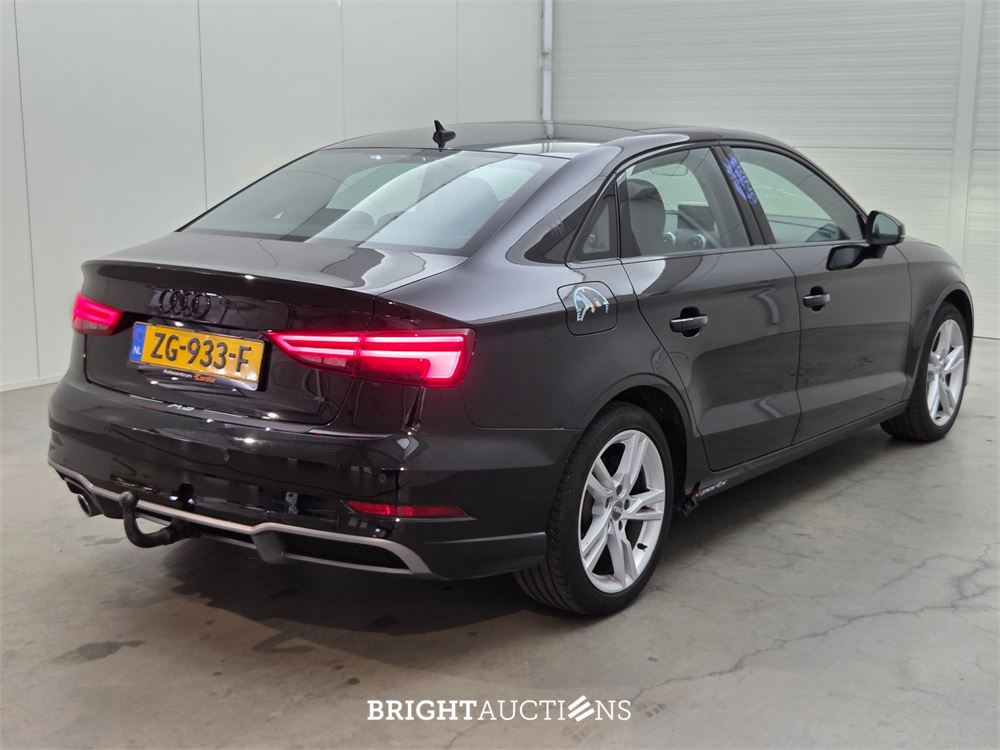 Audi A3 Limousine 30 Sport Lease Edition TFSI 116pk 2019 (Origineel-NL), ZG-933-F