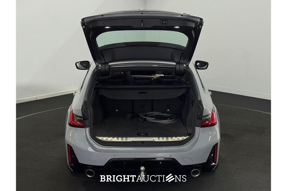 BMW 320e Touring M-Sport 272pk 2023 (Origineel-NL) 3-Serie, S-176-KP