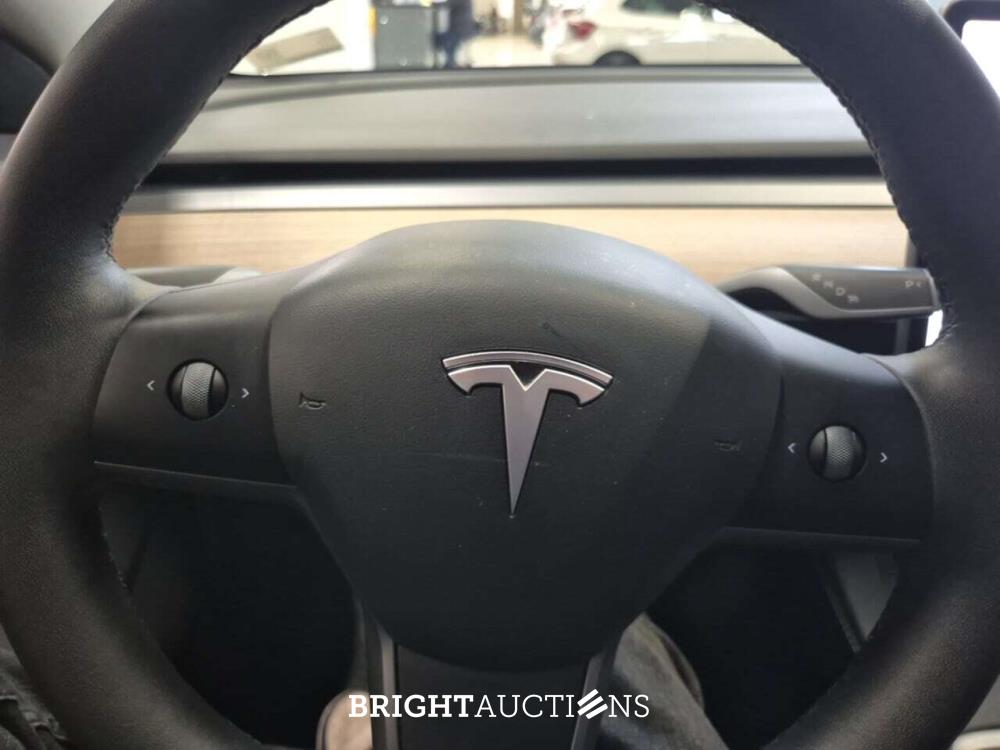 Tesla Model 3 Stnd.rwd PLUS 60 kWh 238pk 2021 (Origineel-NL), L-538-BK