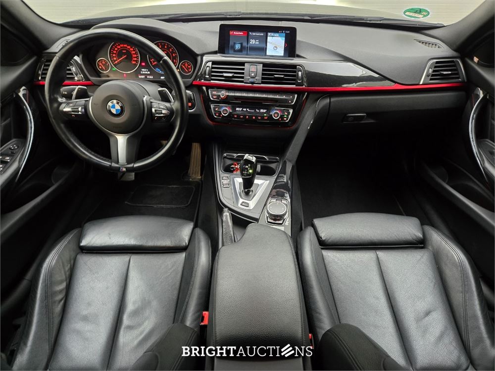 BMW 330e Centennial High Executive 272pk 2016 (Origineel-NL) 3-Serie, KZ-231-H