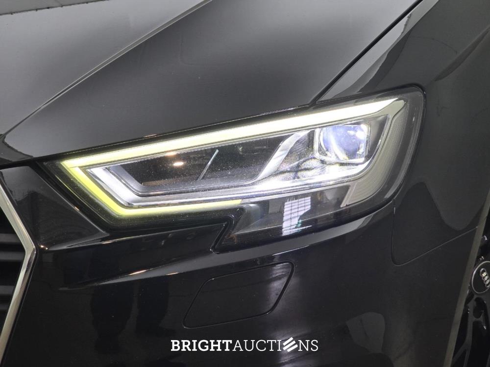 Audi A3 Sportback 30 Sport S Line Edition TFSI 116pk 2019 (Origineel-NL), ZV-837-X