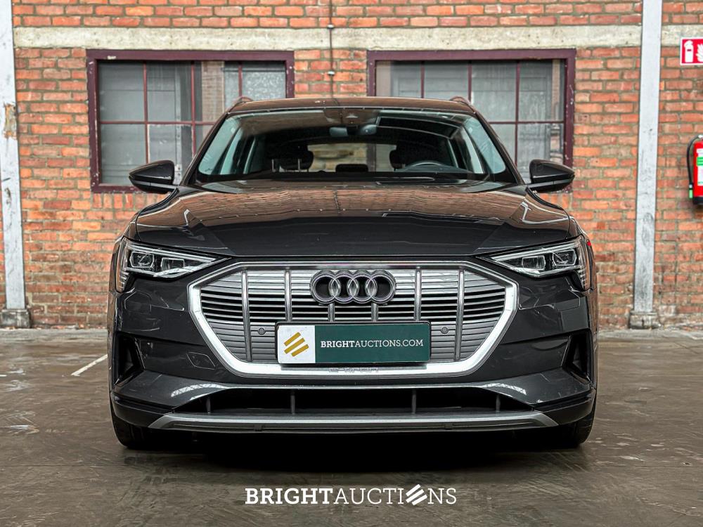 Audi e-tron 55 quattro Business edition 95 kWh 408pk 2020 (Origineel-NL+1e eigenaar), K-611-KJ