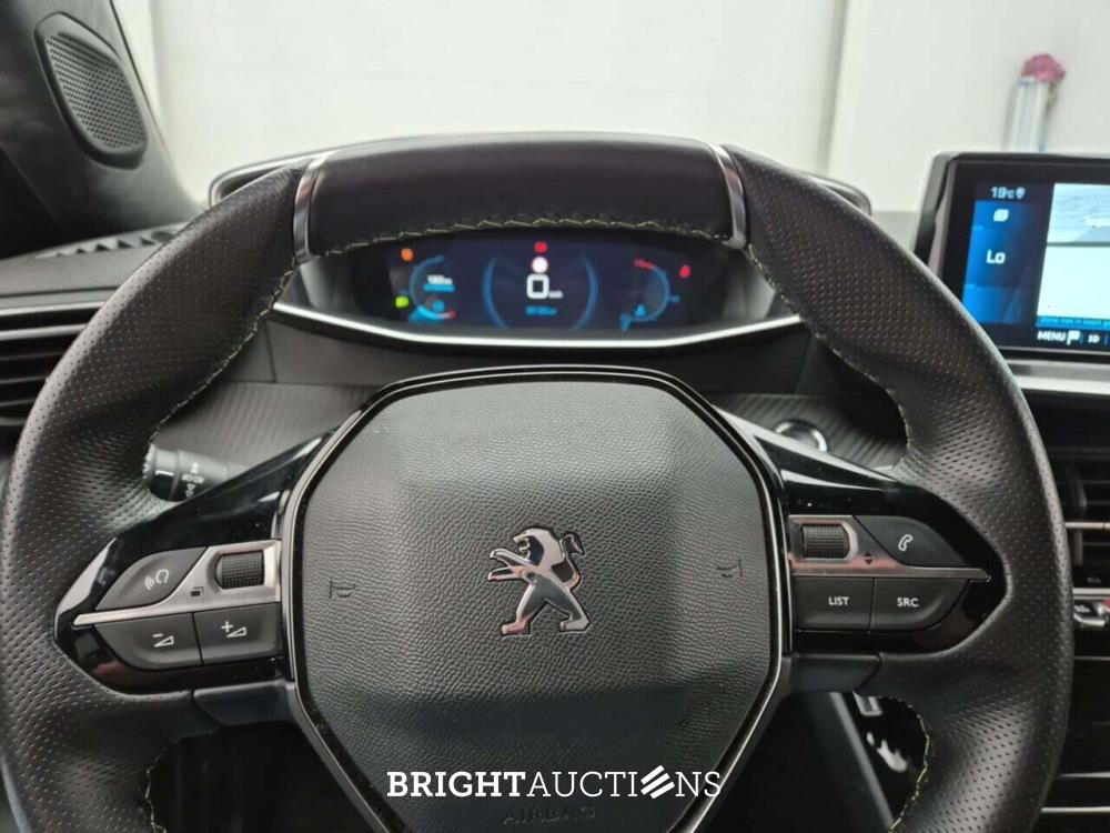 Peugeot 2008 Pt Gt 1.2 131pk 2022 (Origineel-NL), P-369-VX