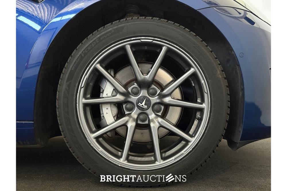 Tesla Model 3 Standard RWD Plus 60 kWh 238pk 2020 (Origineel-NL), K-748-GL