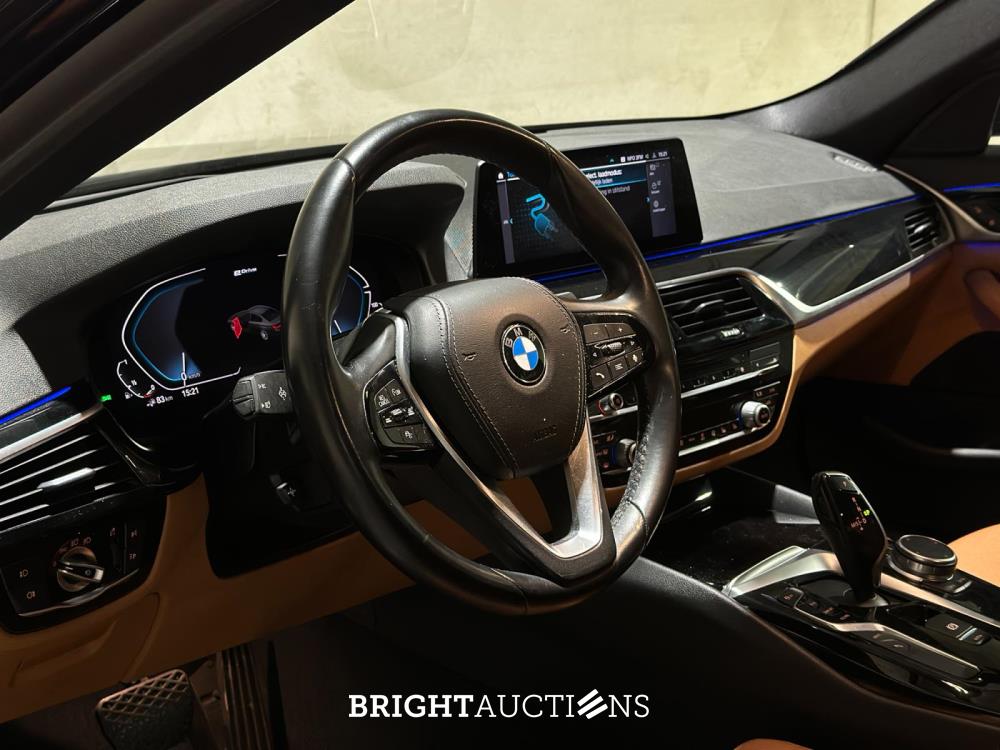BMW 530e iPerformance High Executive 5-serie 184pk 2019 (Origineel-NL+1eigenaar), ZT-244-H